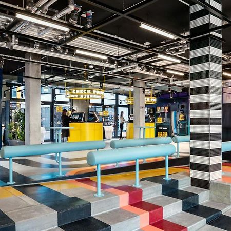 Hotel The Social Hub Berlin Alexanderplatz Esterno foto